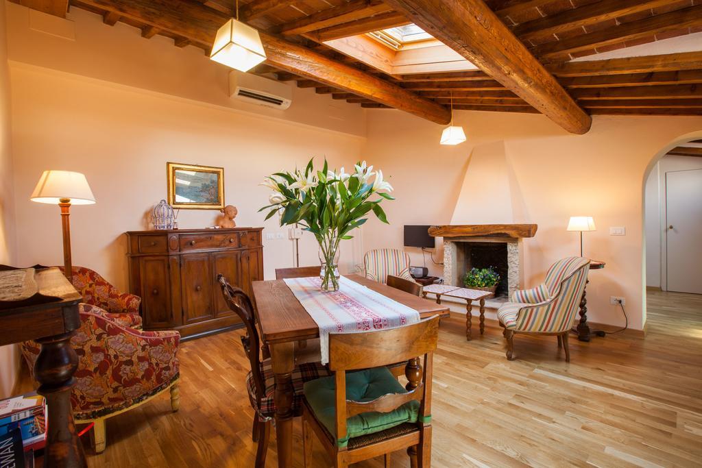 Appartamento Montebello Florence Bilik gambar